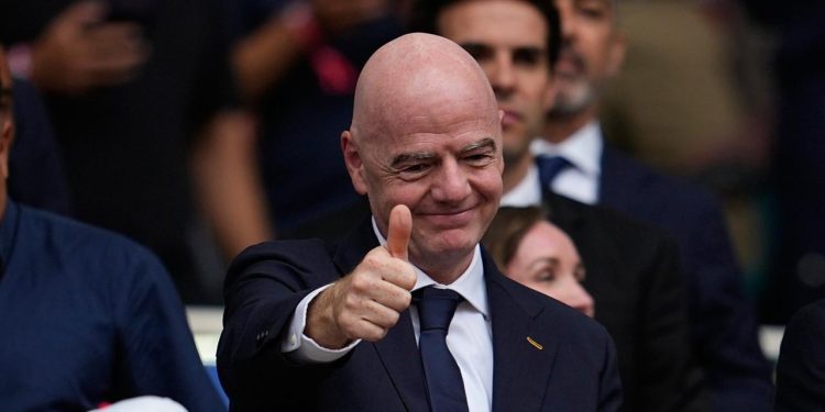 Infantino setzt Verbänden Frist für Teilverkauf der Fußball-WM