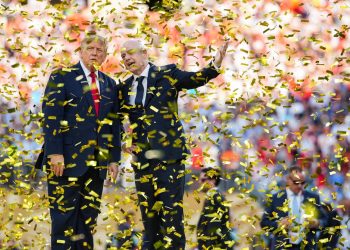 Scharfe Kritik an Infantino: FIFA plant Teilverkauf der WM