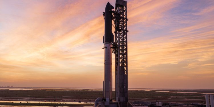 SpaceX testet neuartige Starlink-Satelliten bei 13. Starship-Flug