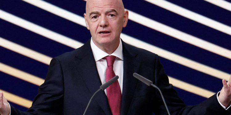 Nordische Fußballverbände sprechen FIFA-Chef Infantino das Vertrauen ab