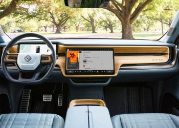 Viele Autofahrer schalten moderne Assistenzsysteme im Neuwagen bewusst aus